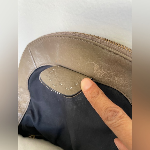 Marc by Marc Jacobs Natasha Taupe Leather Bag with Gold Plaque - Picture 7 of 16